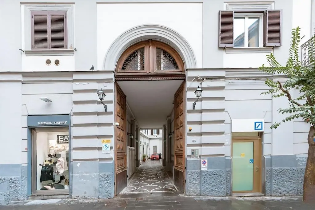Le Maison Pochet Duomo Luxury Apartment Neapel