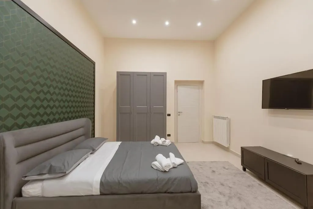 Le Maison Pochet Duomo Luxury Apartment Naples